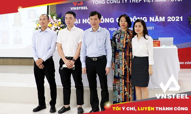 Ladies and gentlemen, elected as a member of the Supervisory Board for the term 2021 - 2026 to launch the Congress