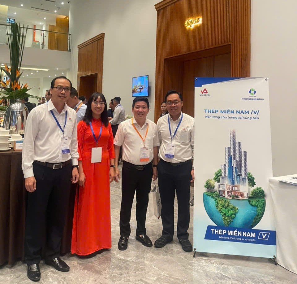 hoi-thao-nganh-thep-viet-nam-2025--lien-ket-chuoi-gia-tri---huong-toi-phat-trien-ben-vung_690d8be6285ca