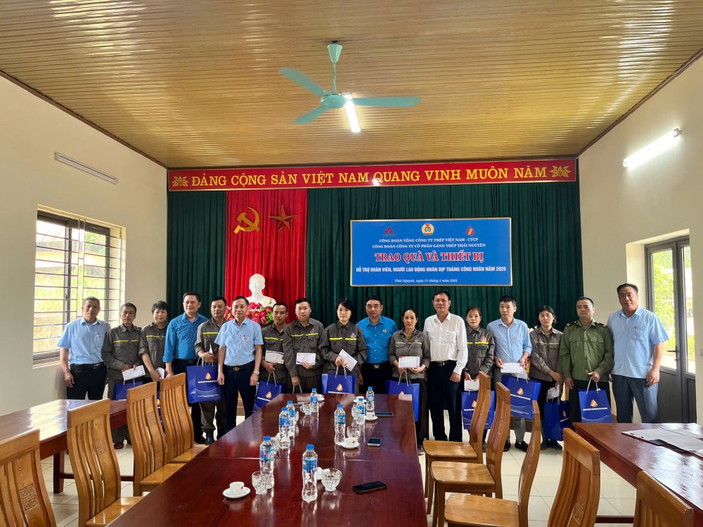 thang-cong-nhan-tai-vnsteel--tri-an-toi-nguoi-lao-dong-nganh-thep_6a02d5a358d87